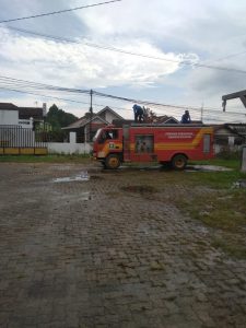 Penyemprotan Cairan Desinfektan
