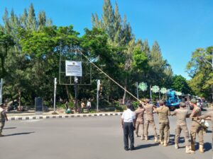 PEMBONGKARAN PEMBANGUNAN TIANG REKALAME ATAU TIANG BALEHO YANG TIDAK MEMILIKI IZIN PASANG