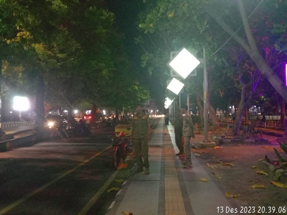 PATROLI TAMAN KOTA METRO