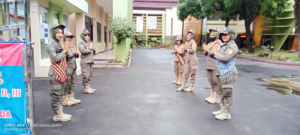 Praja Wanita Humanis dalam Rangka Apel Mingguan diKantor Walikota Metro