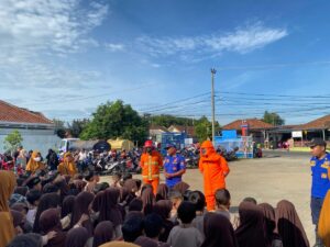 Edukasi dan Pengenalan Profesi Pemadam Kebakaran kepada Anak PAUD
