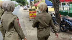Woro-woro PKL menghimbau Pedagang Kaki Lima di Kota Metro