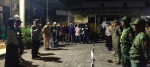 Patroli mengantisipasi adanya Tawuran Perang Sarung