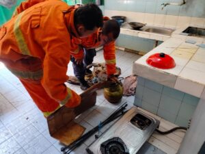 Kebocoran Selang Regulator Tabung Gas