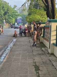 Penertiban PKL di Area Trotoar RS. Jend. A. Yani