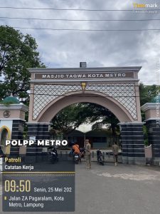 Patroli Area Taman dan Masjid Agung Taqwa Kota Metro