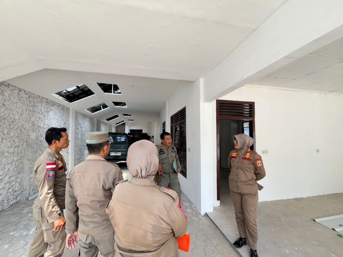 Pengecekan Izin Bangunan Usaha